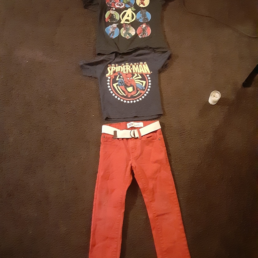 Superhero t-shirts Levi's skinny jeans 510